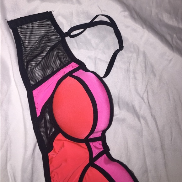 Festival type crop top - Picture 2 of 2