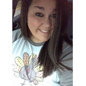 Meet your Posher, Laura beth