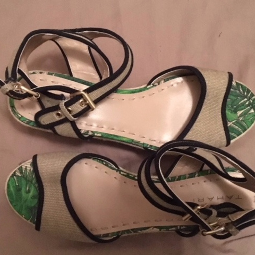 Tahari Ankle Strap Wedges Size 8