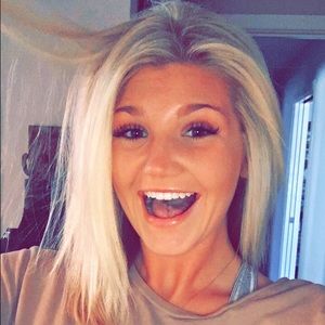 Meet your Posher, Gracie