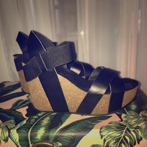 MIA 🖤 Black Wedges