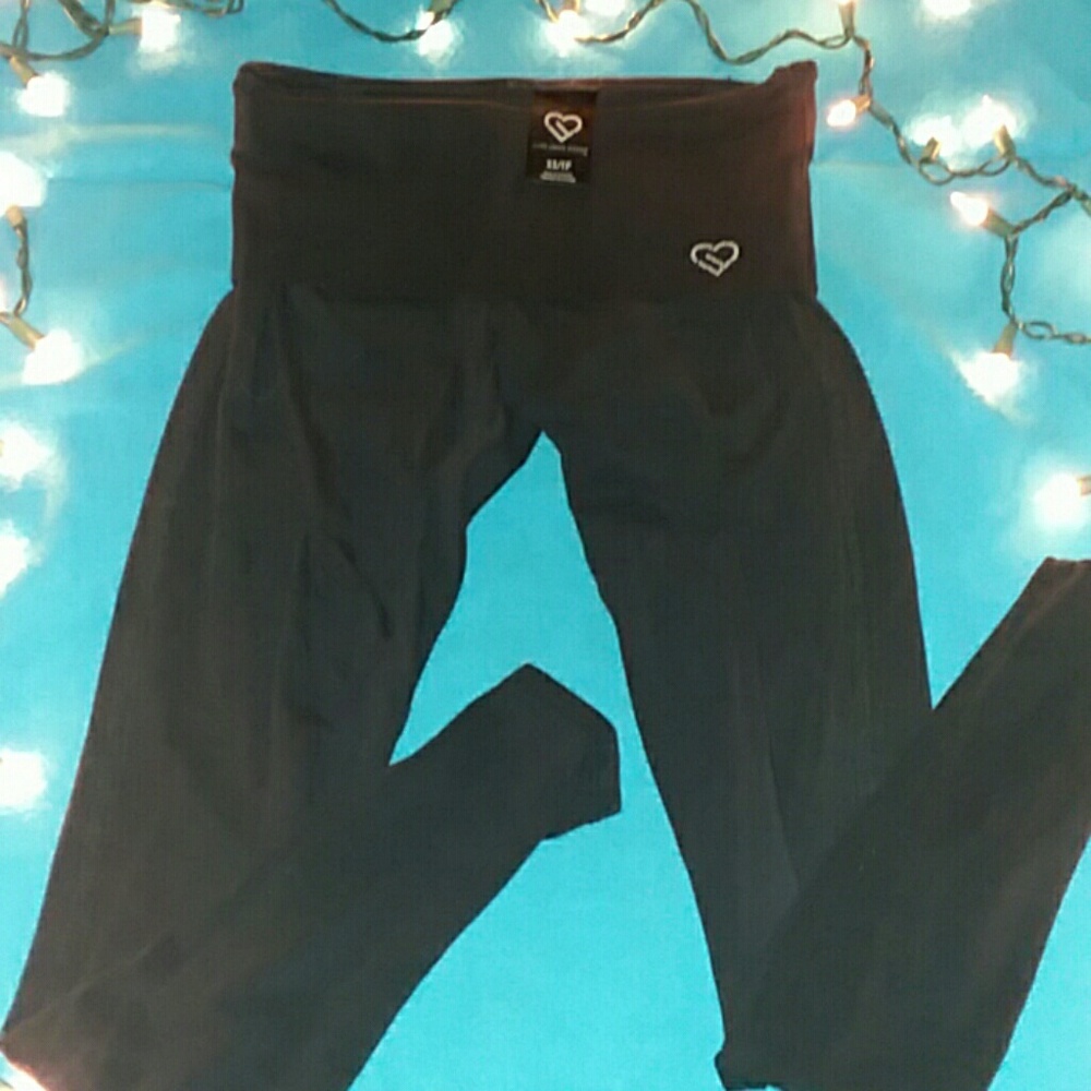 Aero Yoga Pants. 💙