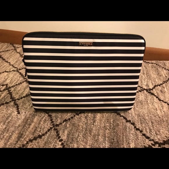 kate spade Handbags - SALE kate spade Fairmont Stripe Laptop Zip Sleeve