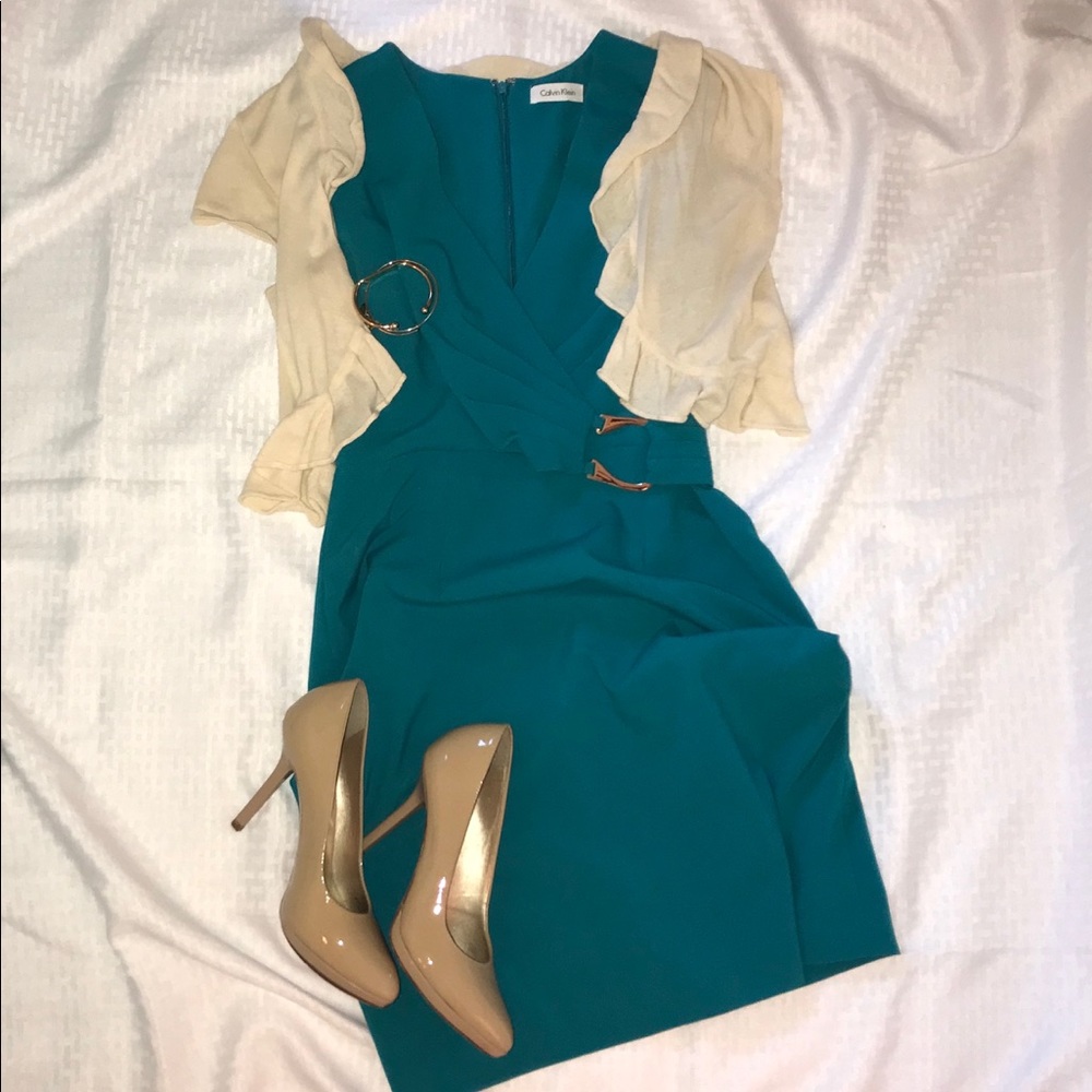 Calvin Klein Dress Size 6 (Teal with Gold)