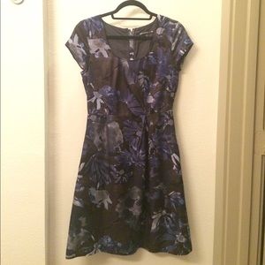 BR Mad Men Collection Blue Floral Dress Sz 2