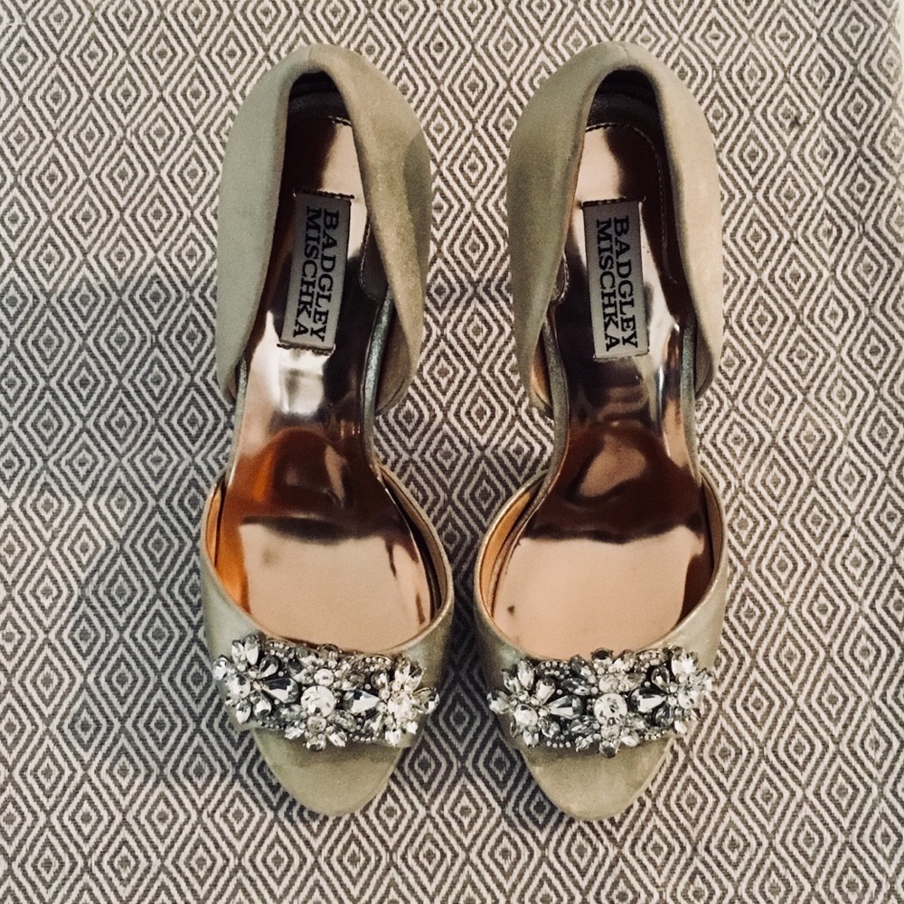 Badgley Mischka Giana II gold evening shoe