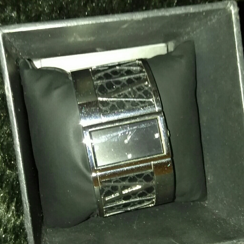 Armani Exchange Ladies cuff silver Watch
