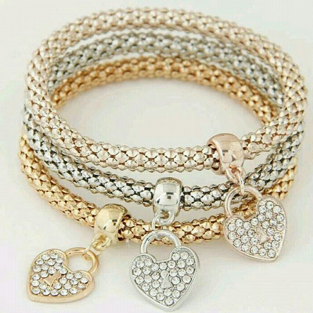 New 3pcs Heart Bangles.