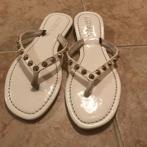 Mystique white patten leather sandals w/ grommets