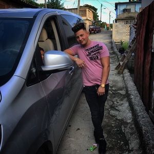 Meet your Posher, Roberto