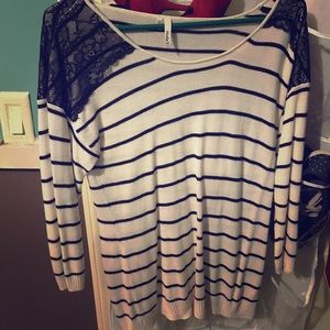 Studio Y small sweater