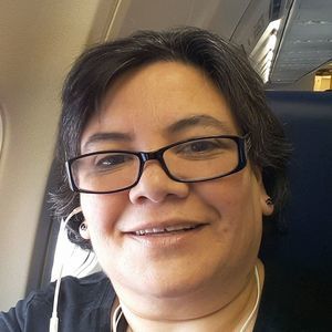 Meet your Posher, Leticia