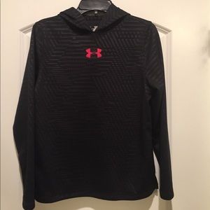 Boys Under Armour Pull Over Hoodie - Sz M