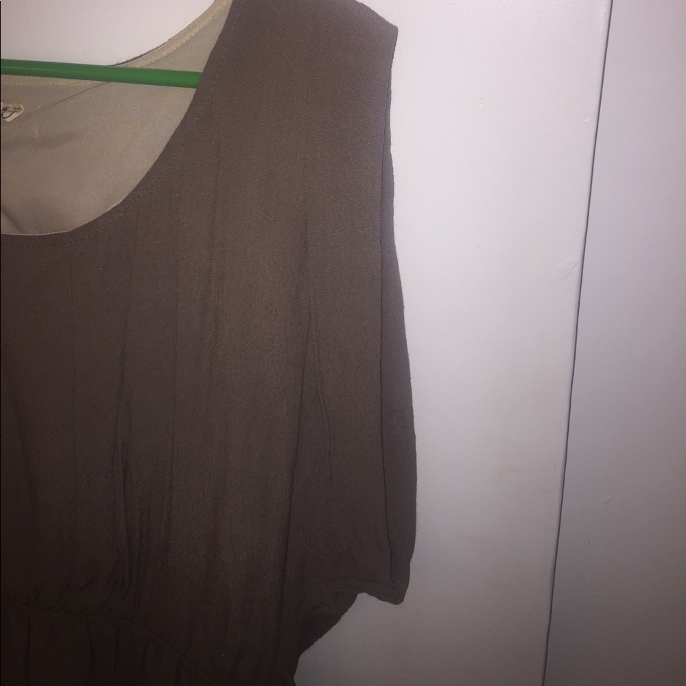 Brown Dress - Picture 2 of 2