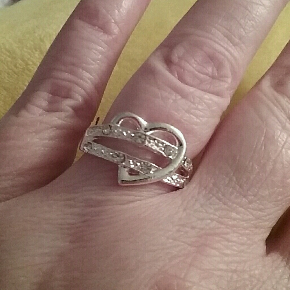 Open Heart 💞 Ring. Silver plated