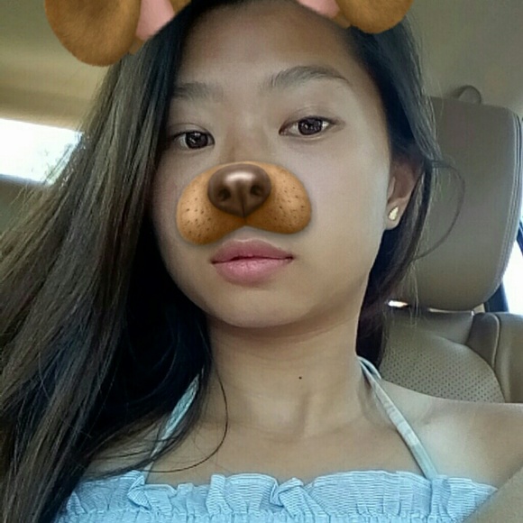 Meet your Posher, Sarah - Picture 3 of 4