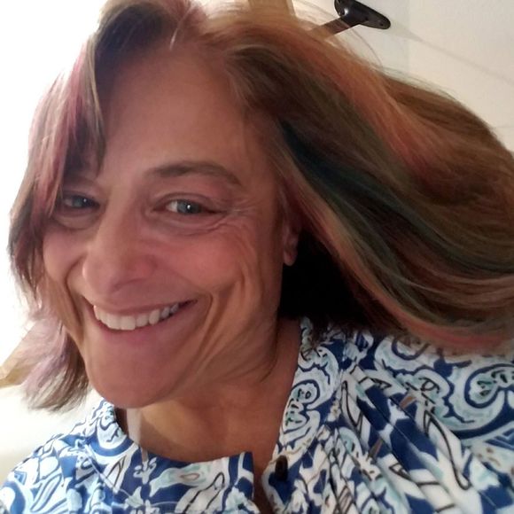 Meet your Posher, Barbara - Picture 1 of 1