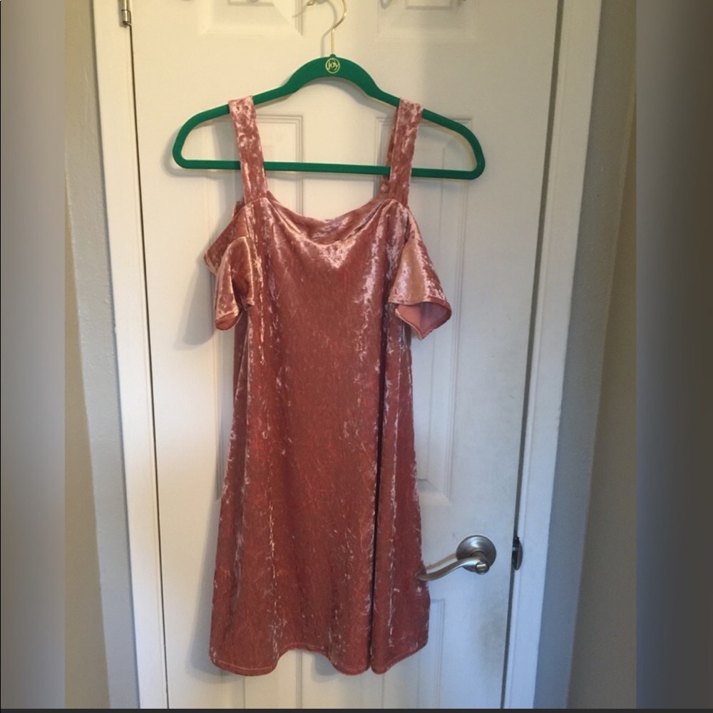 🌸 Pretty in Pink dress 🌸