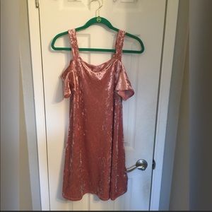 🌸 Pretty in Pink dress 🌸