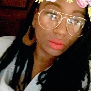 Meet your Posher, Monae'