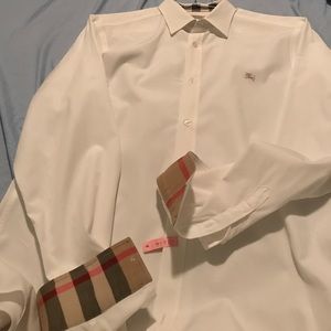 Almost new white Burberry men's shirt