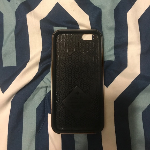 iPhone 6/6s Black and Gold Caseology Case - Picture 3 of 3