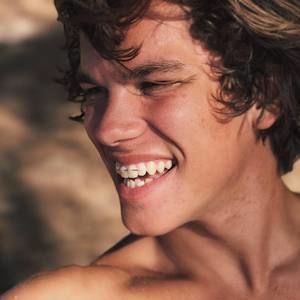 Meet your Posher, Caleb