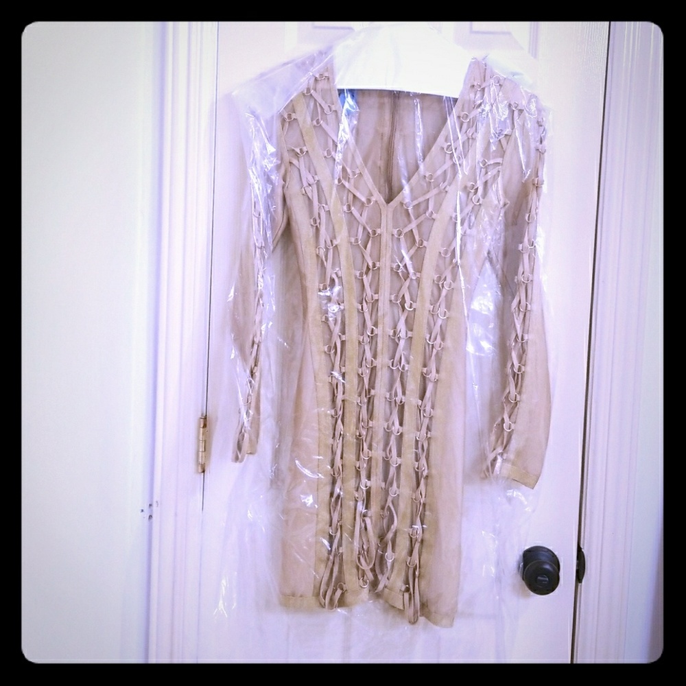 💕Sexy classy Gold bandage dress💕