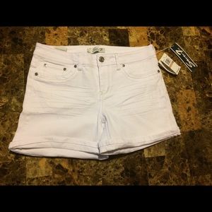 NWT Silver brand White Denim Shorts size 12