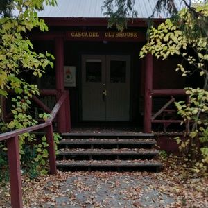 Meet your Posher, Cade