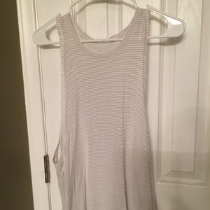 Lululemon tank, slightly open sides