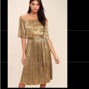 NWT Gold off-the-shoulder midi dress