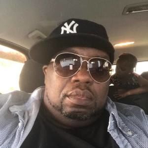 Meet your Posher, Phillip