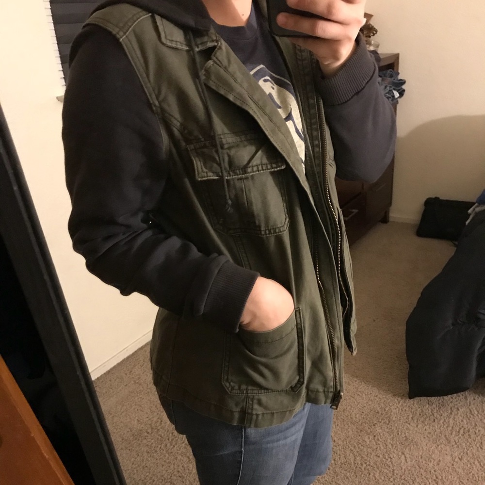Military style green jacket w/ sweater details