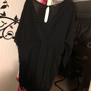 Brand new black romper ✨