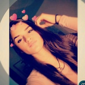 Meet your Posher, Suzanne