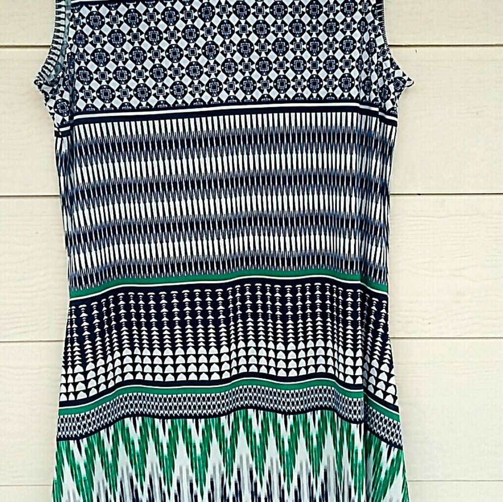 Ladies sz M Sunny Leigh tunic