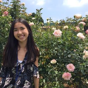 Meet your Posher, Makena