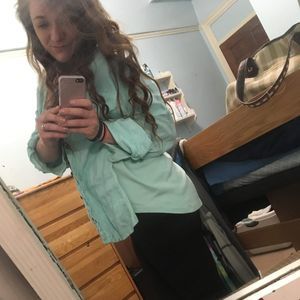 Meet your Posher, Naomi