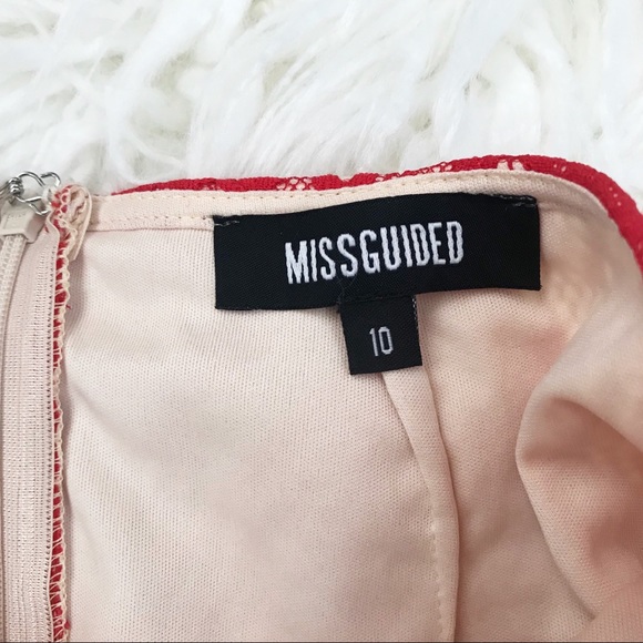 Missguided asymmetrically red lace skirt - Picture 5 of 6