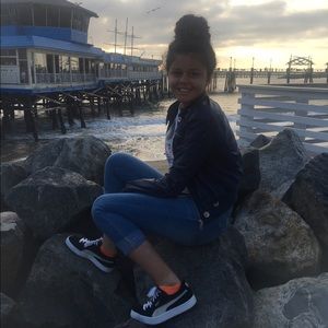 Meet your Posher, Hazel