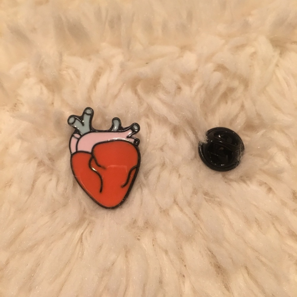 Heart, Eye, Tooth, Brain Pin! Good for doctors 😁
