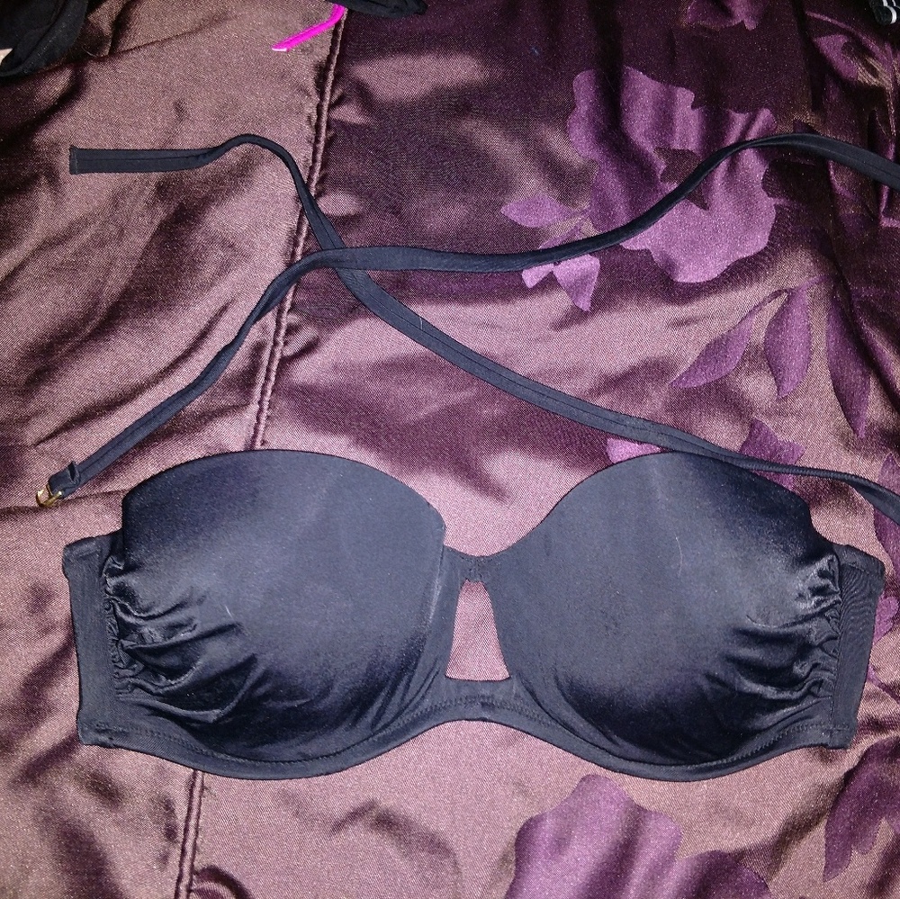 Black convertible biniki top