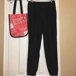 Lululemon black Pants Size 6 Twist Waist Pockets