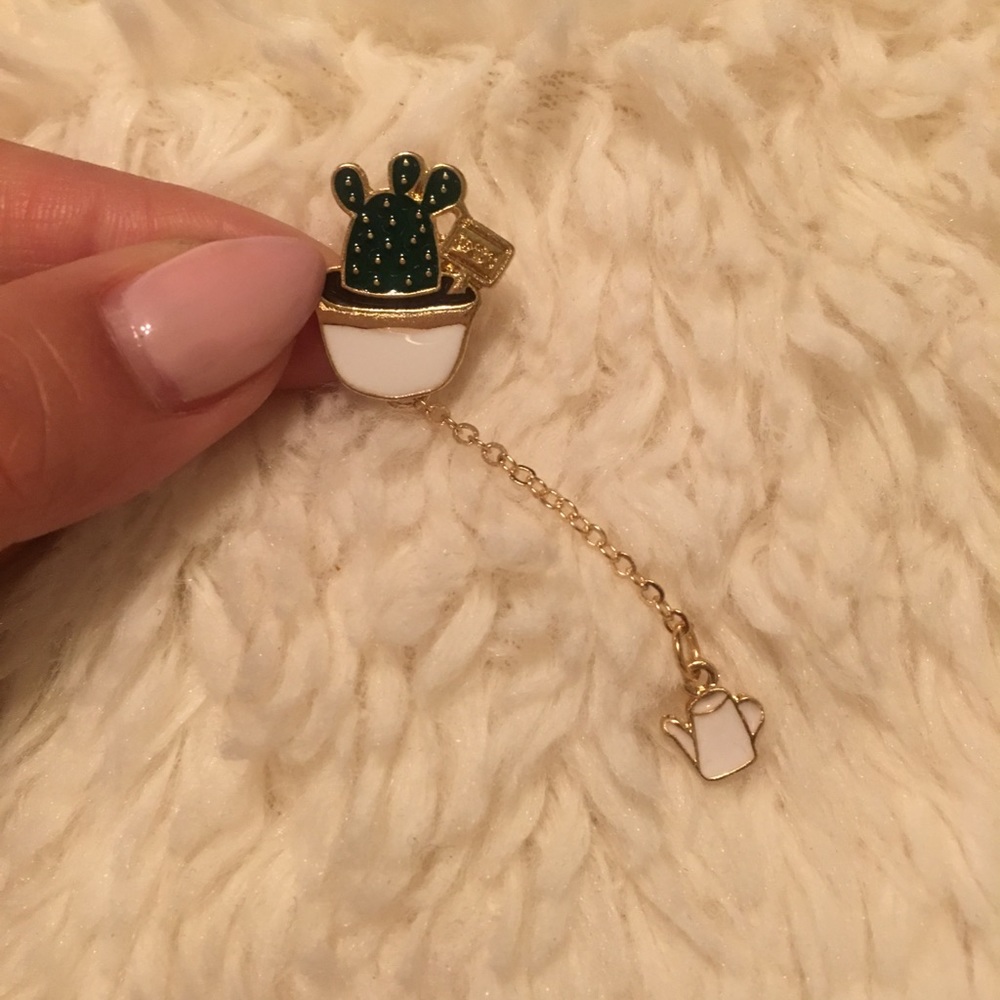 Other really cute Pins! Must look! ✨💞