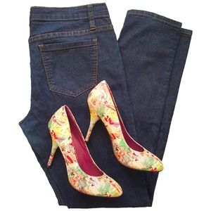 FOREVER 21 skinny leg/ankle jeans, 29