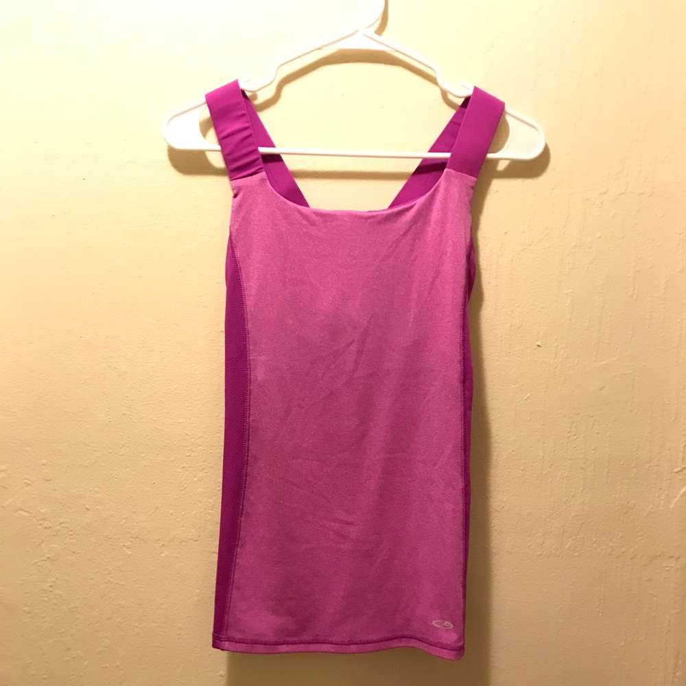 Champion workout top