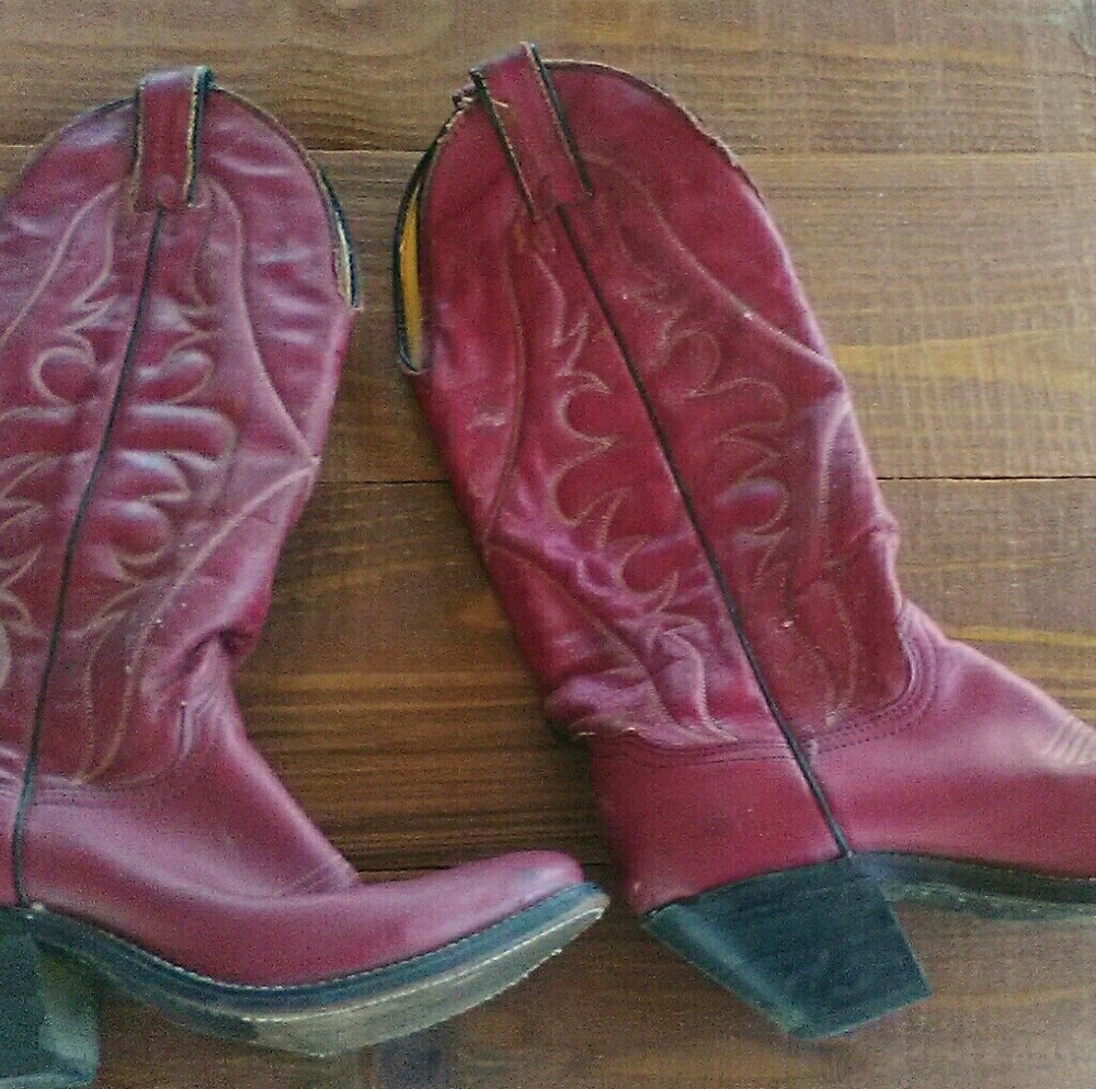 Leather vamp corral boots sz 5.5