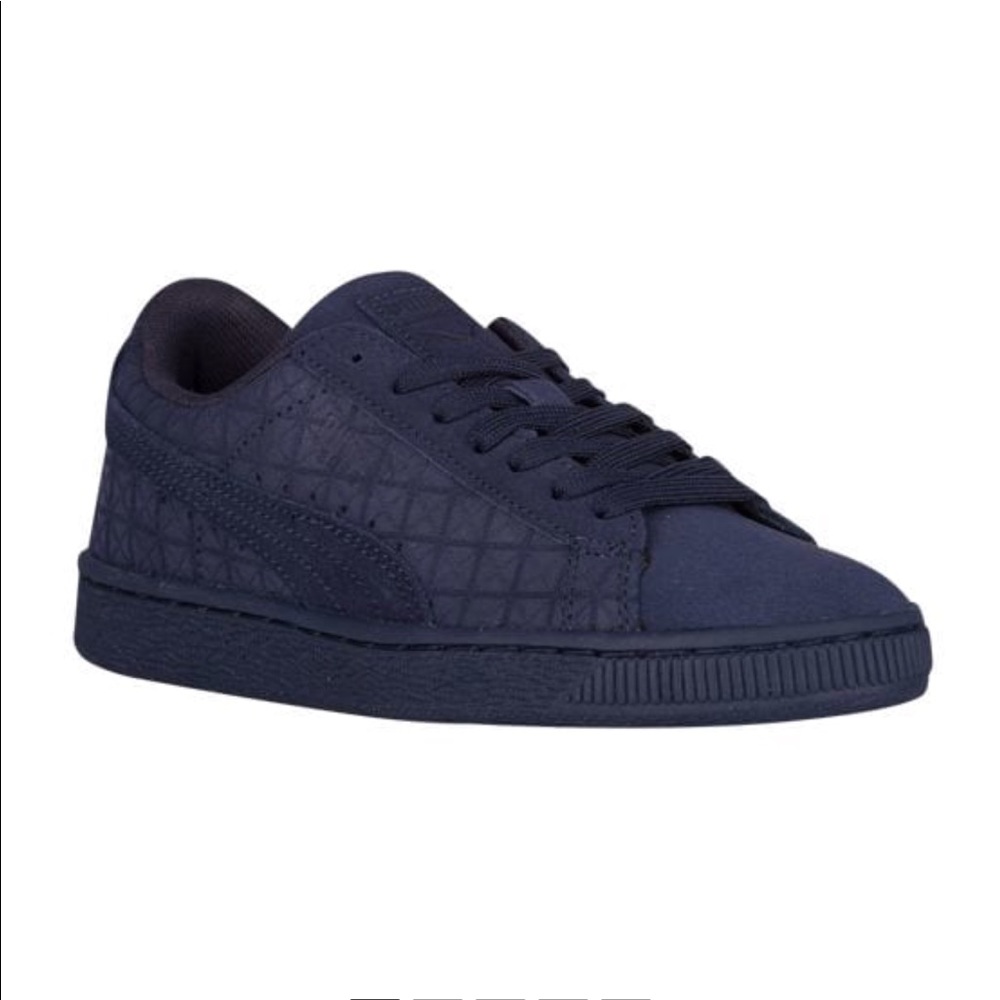 Puma suede peacoat texture size 8.5 women’s
