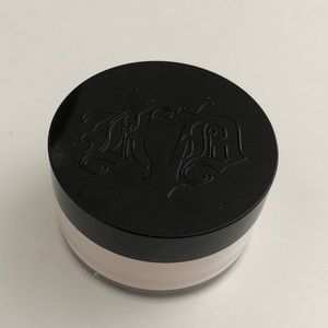 Kat Von D Lock It Setting Powder